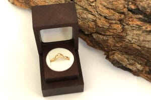 Coco ring in box