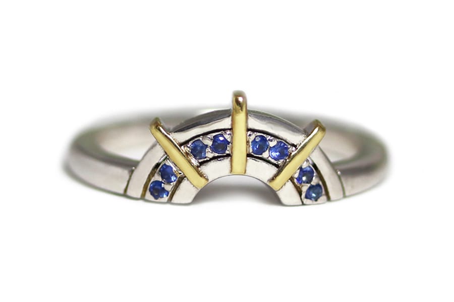 18ct gold blue sapphires