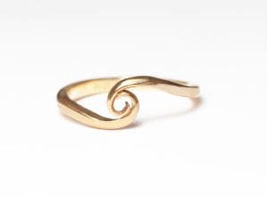 18ct Fairtrade rose gold circle ring