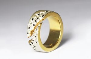 2 tone gold ring with black spinel