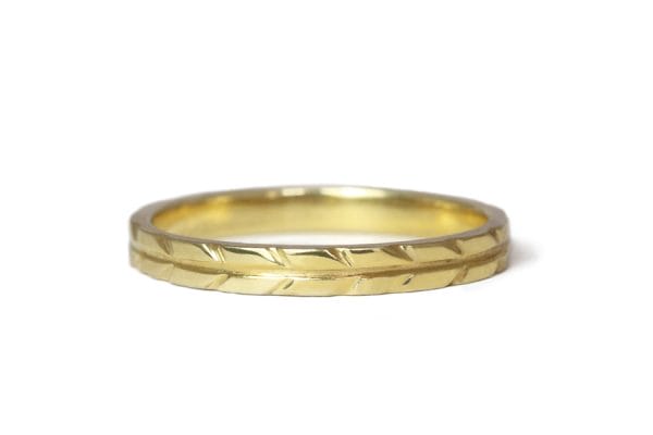 18ct Fairtrade yellow gold with engraving