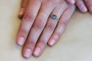 partisapphireinwhitegold
