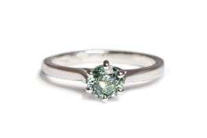 18ct Fairtrade gold with sapphire