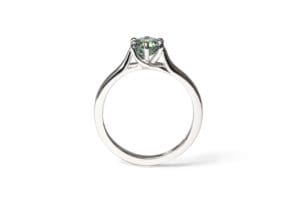 18ct Fairtrade gold with sapphire
