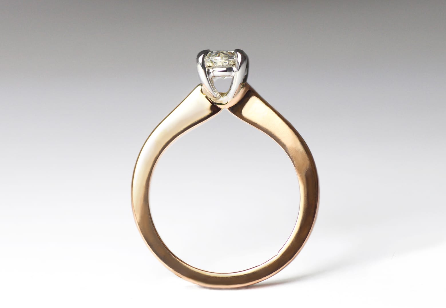 18ct Fairtrade gold with oval diamond