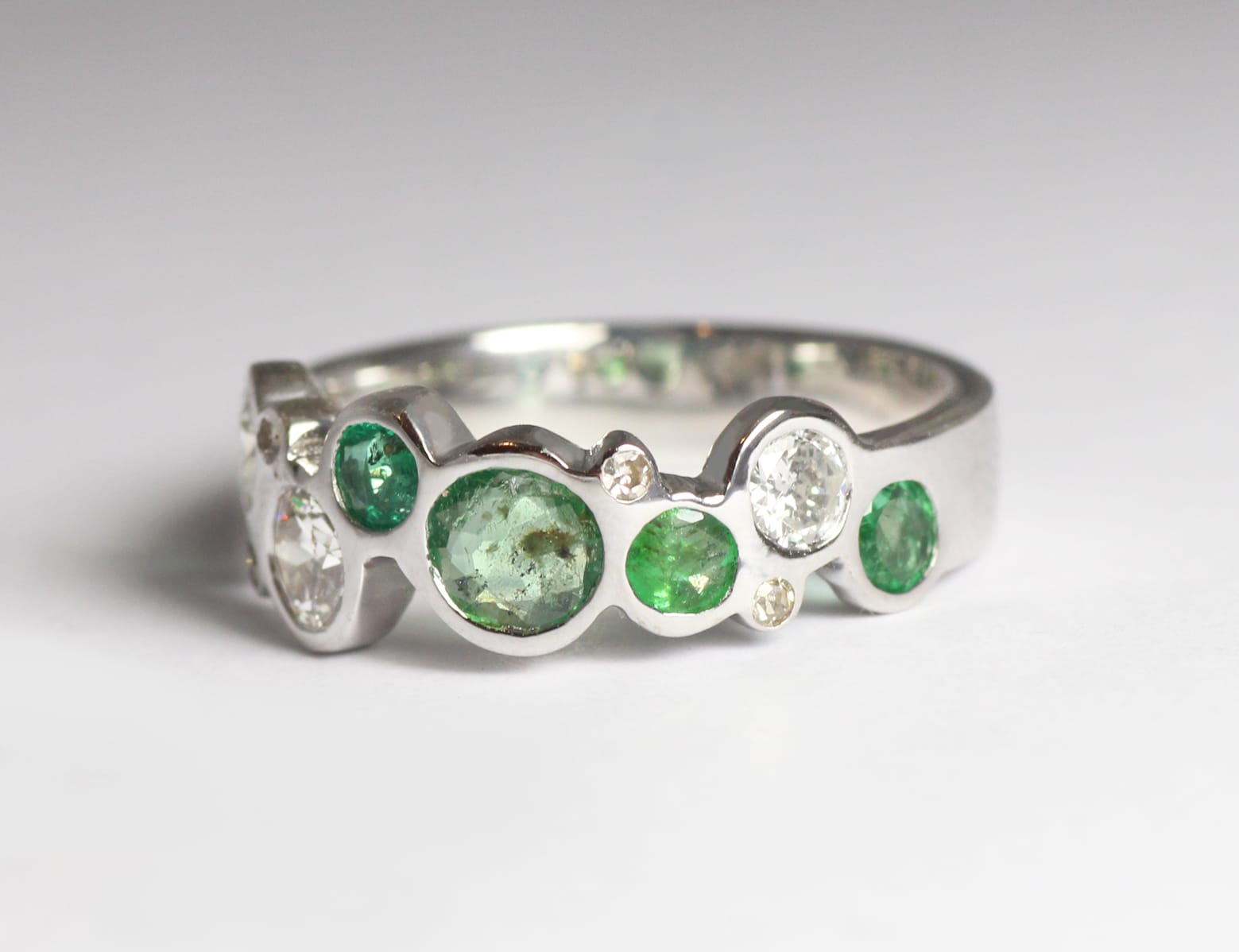 18ct Fairtrade gold vintage emeralds and diamonds