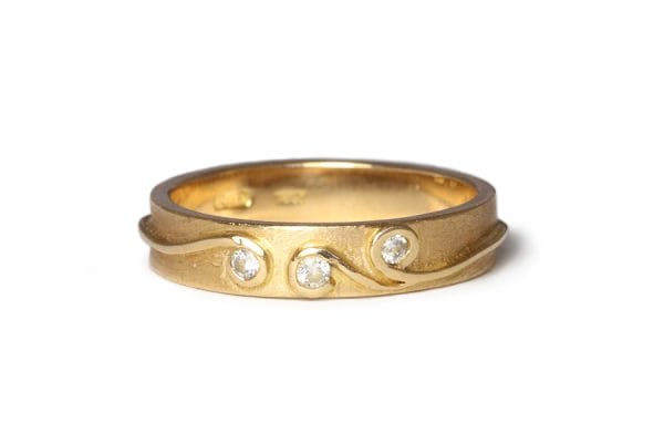 Fern wedding diamond ring