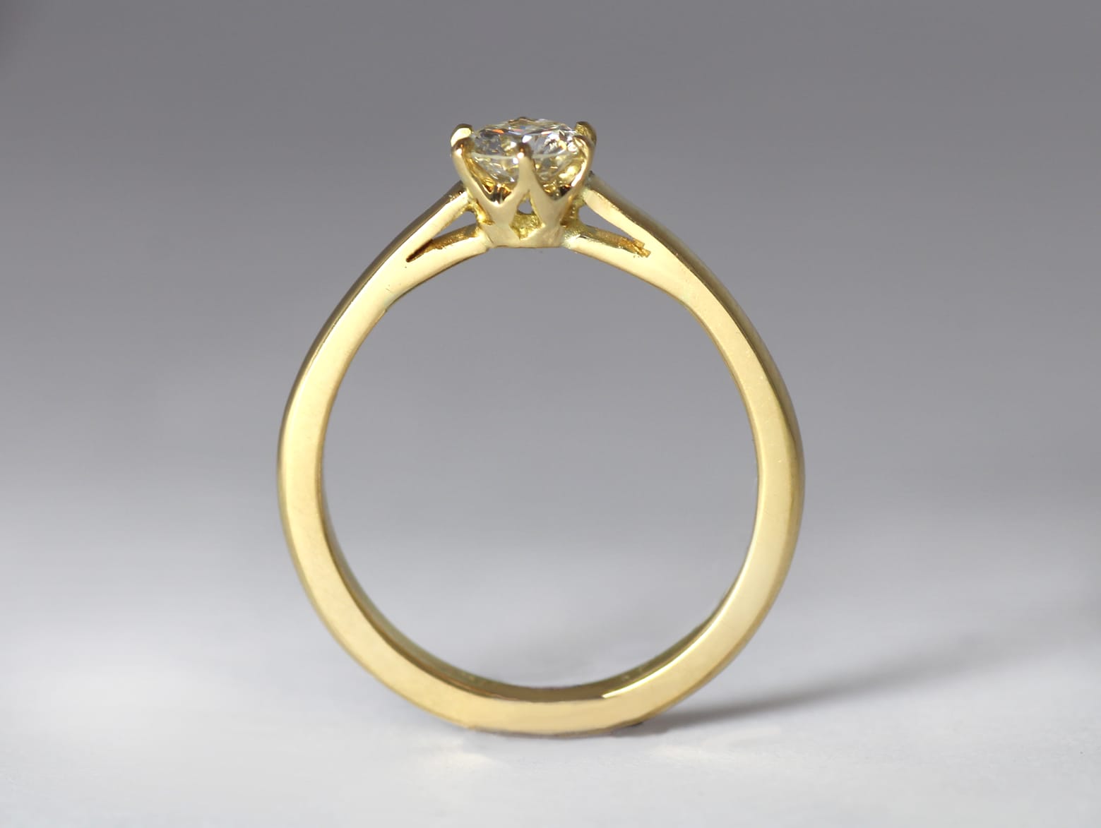 18ct Fairtrade gold with diamond by Zoe Pook Jewellery