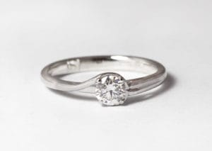 18ct Fairtrade gold with diamond