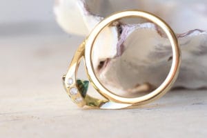 18ct Fairtrade yellow gold with parti sapphire