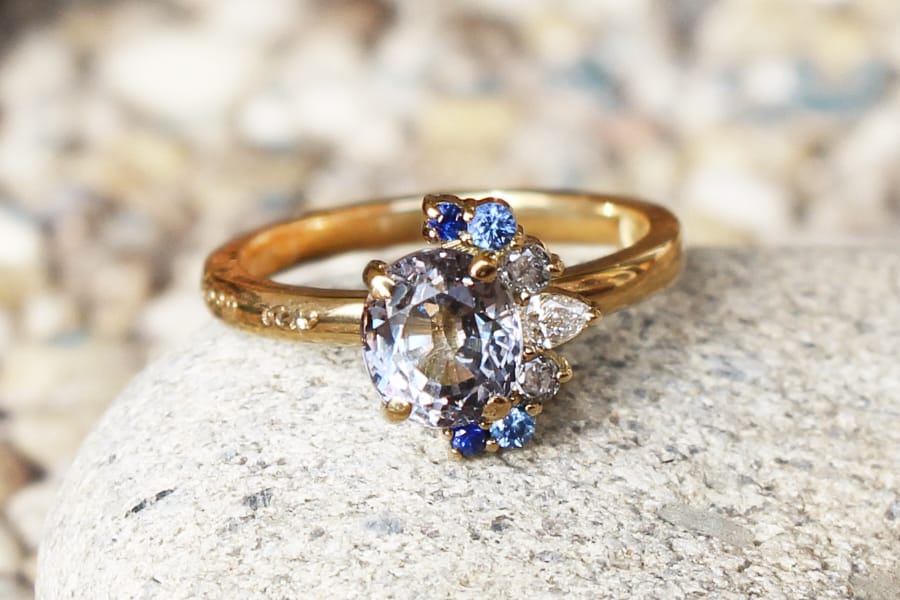 Spinel, sapphire and diamonds