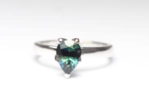 18ct Fairtrade white gold with sapphire