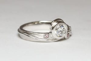 18ct gold with white and pink diamonds
