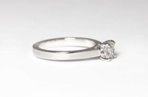 18ct Fairtrade white gold with diamond