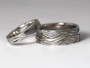 18ct Fairtrade gold with woodgrain finish by Zoe Pook Jewellery