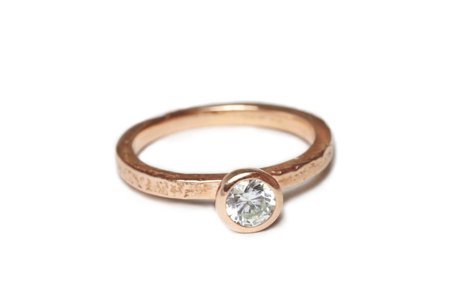 Rose gold with diamond reticulated band