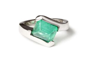 Emerald in platinum