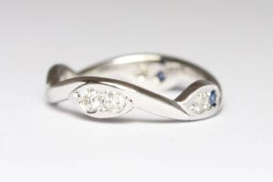 Sapphire diamond in white gold