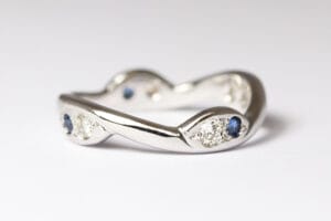 Sapphire diamond in white gold