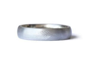 Feather engraved silver ring