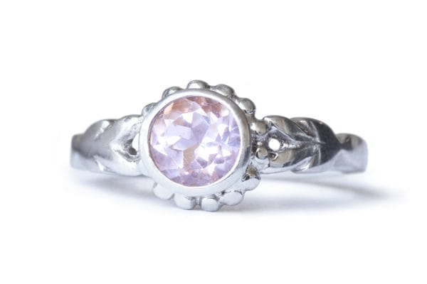 Rose quartz silver laurel ring