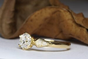Yellow gold with diamonds