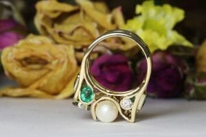 Emerald, pearl, diamonds yellow gold