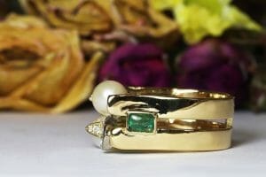 Emerald, pearl, diamonds yellow gold