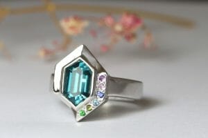 Blue zircon in white gold