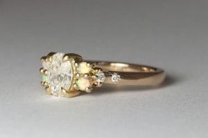 Diamonds and opals yellow gold