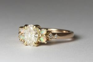Diamonds and opals yellow gold