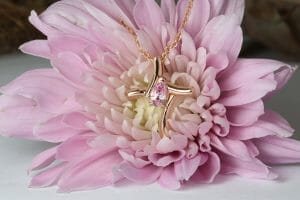 Pink sapphire rose gold