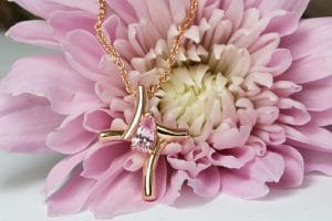 Pink sapphire rose gold