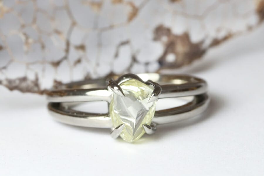 Rough diamond in split band