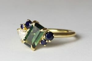 sapphires in yellow gold