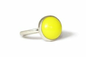 Small yellow rosarita ring