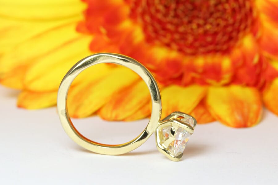 Moissanite yellow gold