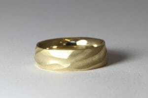Sand dune ring yellow gold